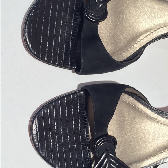 Suede Kitty heels Bridal, Wedding, Party sandals!! - Picture 5 of 8